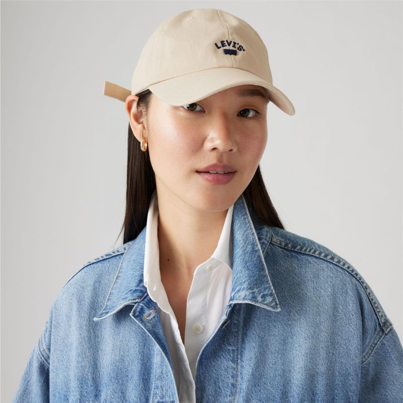 LAZY GIRL LOGO CAP