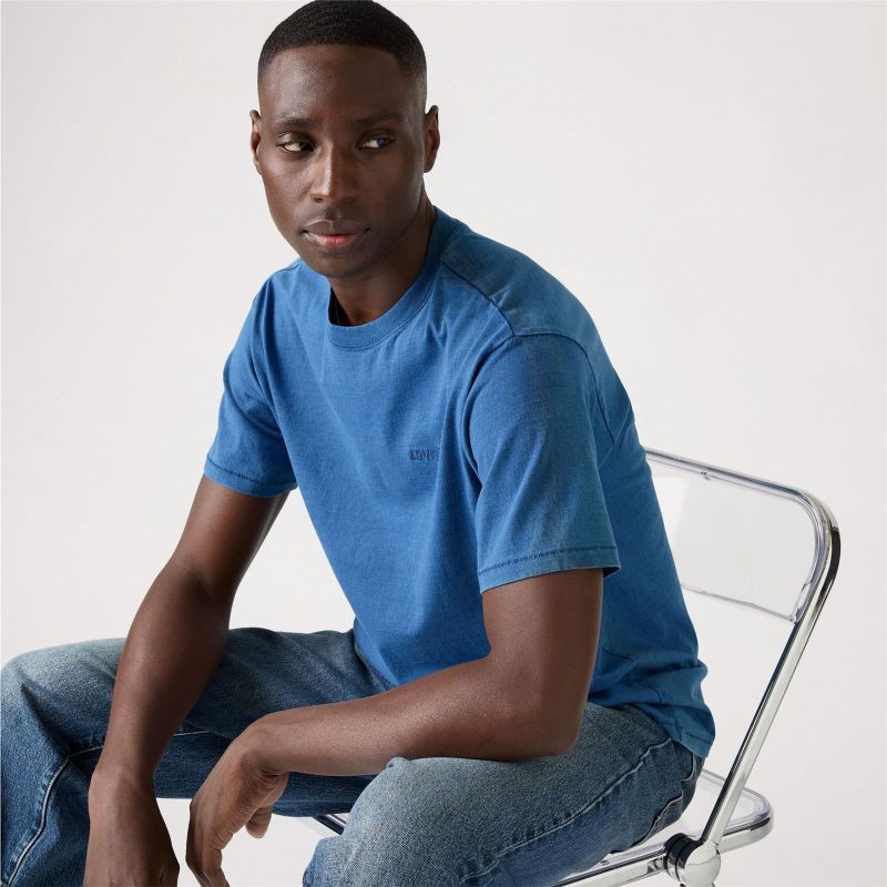 RED TAB VINTAGE TEE